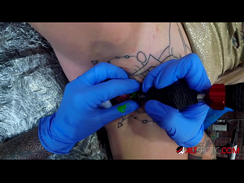 ❤️ Si Sully Savage adunay tattoo sa iyang clitoris ❤️ Sex video sa amon ❌